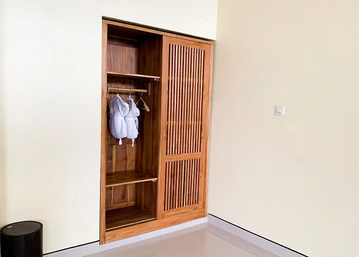 Ayodya Batur 4*